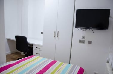 4 bed (En-suites) Albion Street, Highfields, Leicester - Image 2