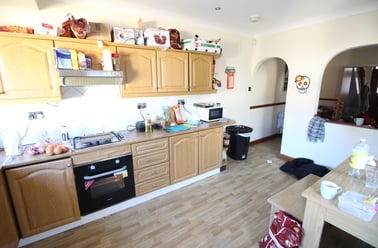 Heath, Gabalfa, Cardiff - Image 3