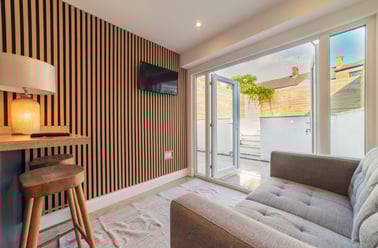 Roath, Plasnewydd, Cardiff - Image 2