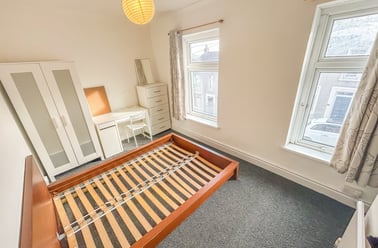 Treforest, Pontypridd - Image 2