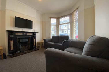 Roath, Plasnewydd, Cardiff - Image 2