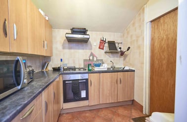 Salford, Seedley - Image 2