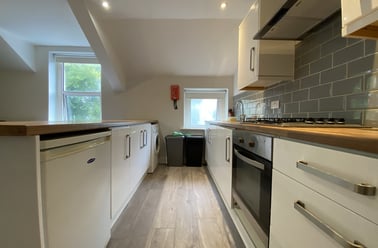 Cathays, Plasnewydd, Cardiff - Image 3