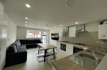Cathays, Cardiff - Image 2