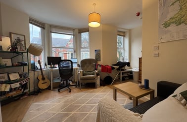 Roath, Plasnewydd, Cardiff - Image 2