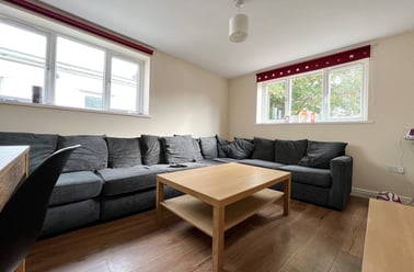 Cathays, Cardiff - Image 2