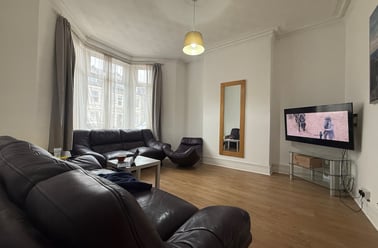 Cathays, Cardiff - Image 3