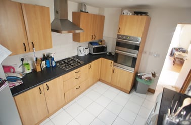 Cathays, Plasnewydd, Cardiff - Image 2