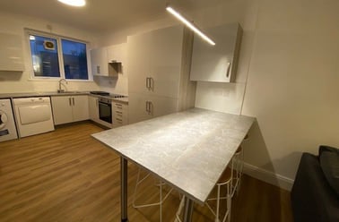 Uplands, Swansea - Image 2