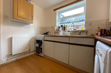 Splott, Adamstown, Cardiff - Image 2