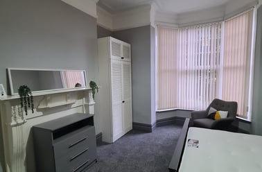 Sketty Road, Uplands, Swansea - Image 2