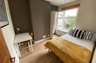 Cathays, Cardiff - Image 2
