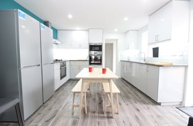 Cathays, Plasnewydd, Cardiff - Image 2