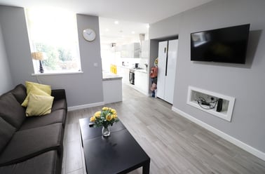 Cathays, Cardiff - Image 2