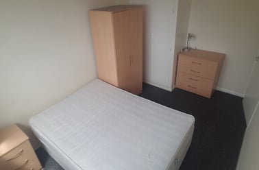 Windsor Court, Mount Pleasant, Swansea - Image 3