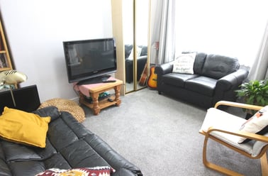Cathays, Cardiff - Image 3