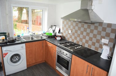 Brynmill, Uplands, Swansea - Image 3