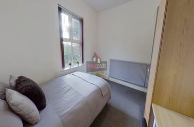 Salford, Ellesmere Park - Image 3