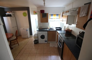 Cathays, Plasnewydd, Cardiff - Image 2