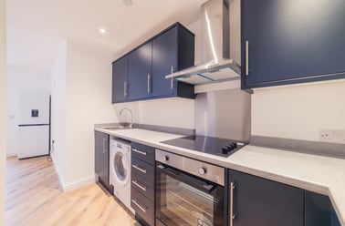 Splott, Cardiff - Image 2