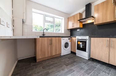 Cathays, Cardiff - Image 2