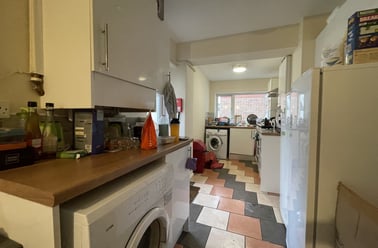 Cathays, Plasnewydd, Cardiff - Image 3