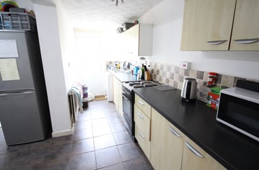 Cathays, Plasnewydd, Cardiff - Image 2