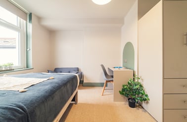 Splott, Cardiff - Image 3