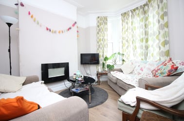Cathays, Cardiff - Image 2