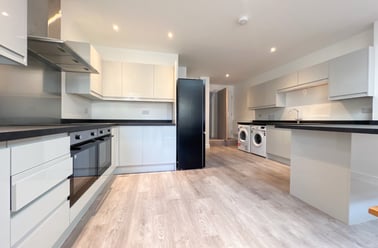 Cathays, Plasnewydd, Cardiff - Image 2