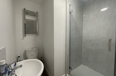 Cathays, Cardiff - Image 3