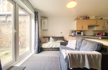 Roath, Plasnewydd, Cardiff - Image 3