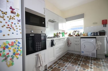 Cathays, Cardiff - Image 2