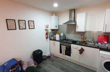  2, 3, Cathays, Cardiff - Image 3