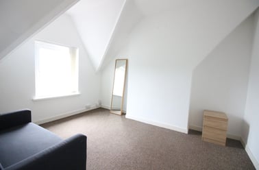 Roath, Plasnewydd, Cardiff - Image 2