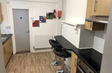 Brynmill, Swansea - Image 2