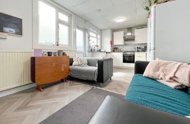 Heath, Cathays, Cardiff - Image 2