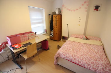Cathays, Cardiff - Image 2