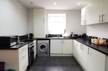 King Edwards Road, Brynmill, Swansea - Image 2