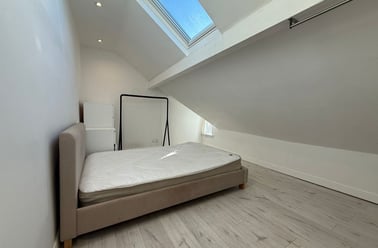 Roath, Plasnewydd, Cardiff - Image 2