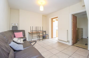 Treforest, Pontypridd - Image 3