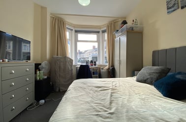 Cathays, Cardiff - Image 3