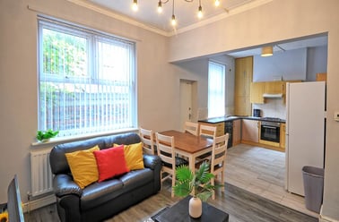 Wavertree, Toxteth, Liverpool - Image 2