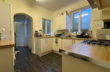 Cathays, Plasnewydd, Cardiff - Image 2