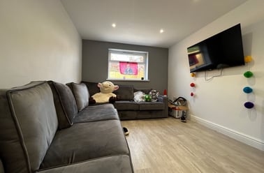 Roath, Plasnewydd, Cardiff - Image 2