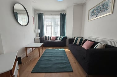 Roath, Plasnewydd, Cardiff - Image 2