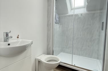 Cathays, Cardiff - Image 3