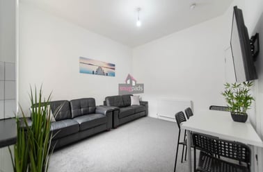 Salford, Weaste - Image 2