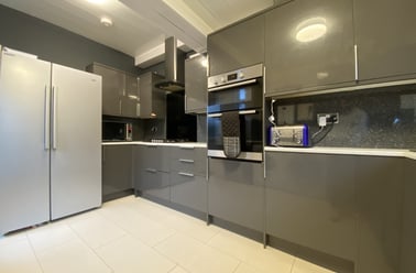 Roath, Plasnewydd, Cardiff - Image 2