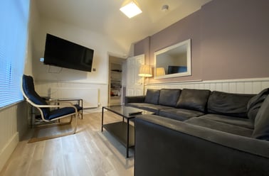 Roath, Plasnewydd, Cardiff - Image 3